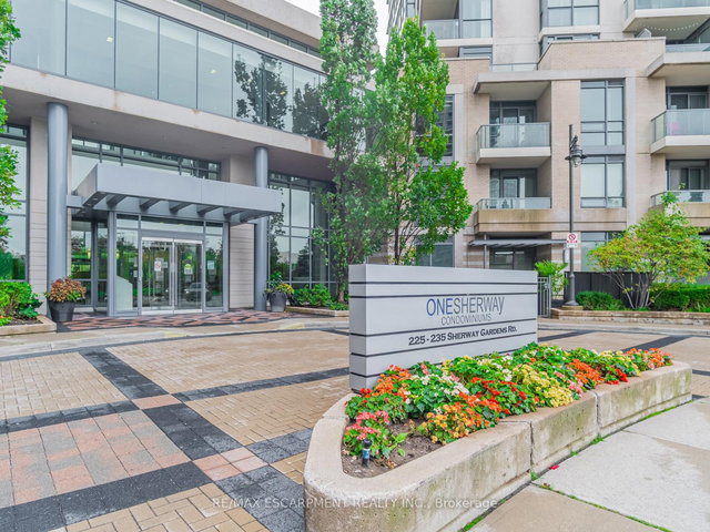 1110 - 235 Sherway Gardens Road