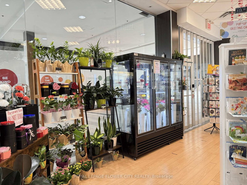 UNIT 33 - 280 Guelph St, Halton Hills, L7G 4B1 | Image 3