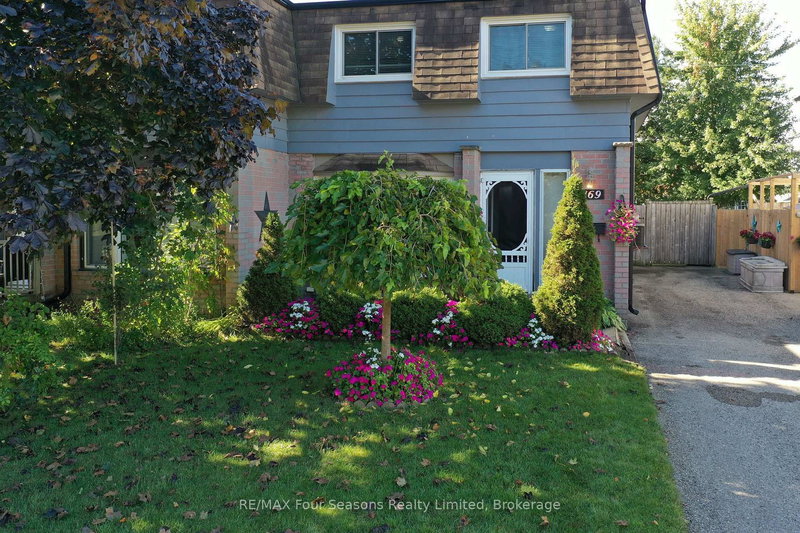 169 Burbank Cres, Orangeville, L9W 3H7 | Image 2