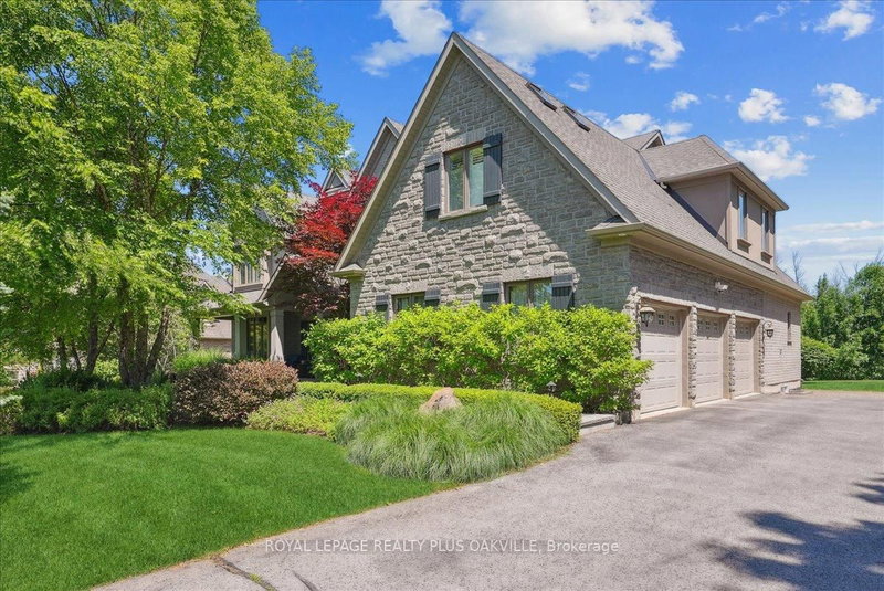 11365 Taylor Crt, Milton, L0P 1B0 | Image 3