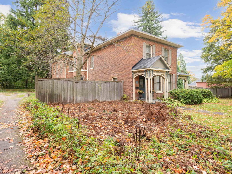 11 Third Ave, Orangeville, L9W 1G8 | Image 3