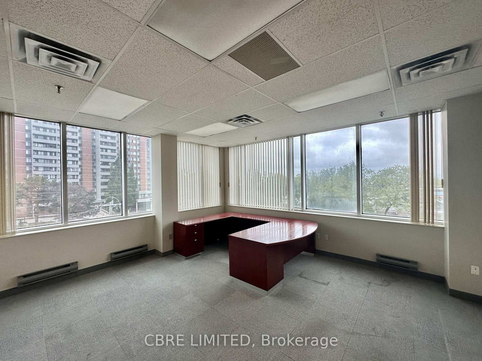 918 Dundas Street E, Unit Unit 400 - Photo 4
