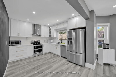 339 Parklane Road — photo 4