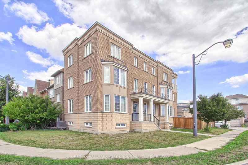 60 Delabo Dr, Toronto, M3J 3S4 | Image 2