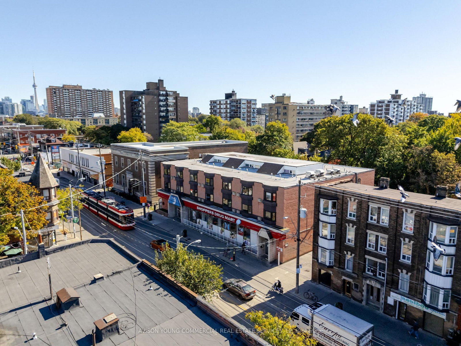 1473 Queen Street W - Photo 2