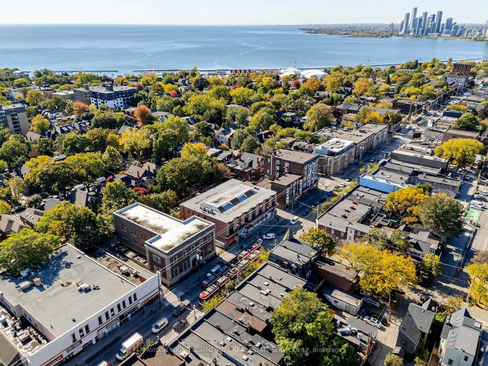 1473 Queen Street W - Photo 3