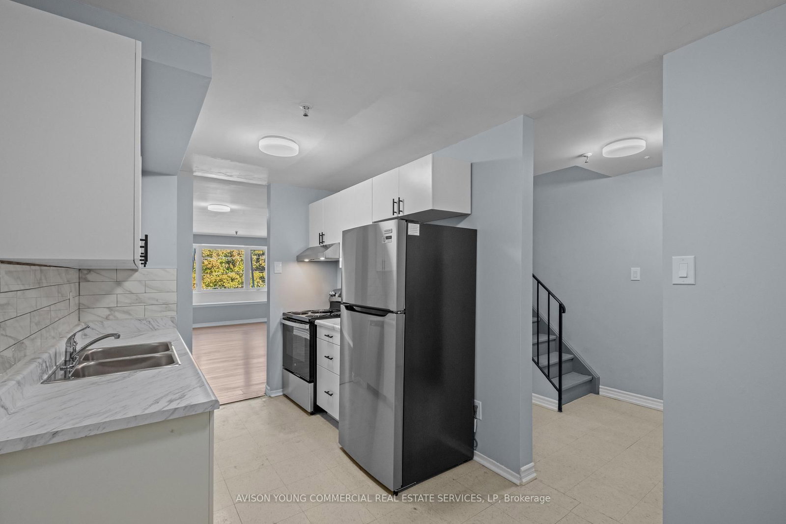 1473 Queen Street W - Photo 11