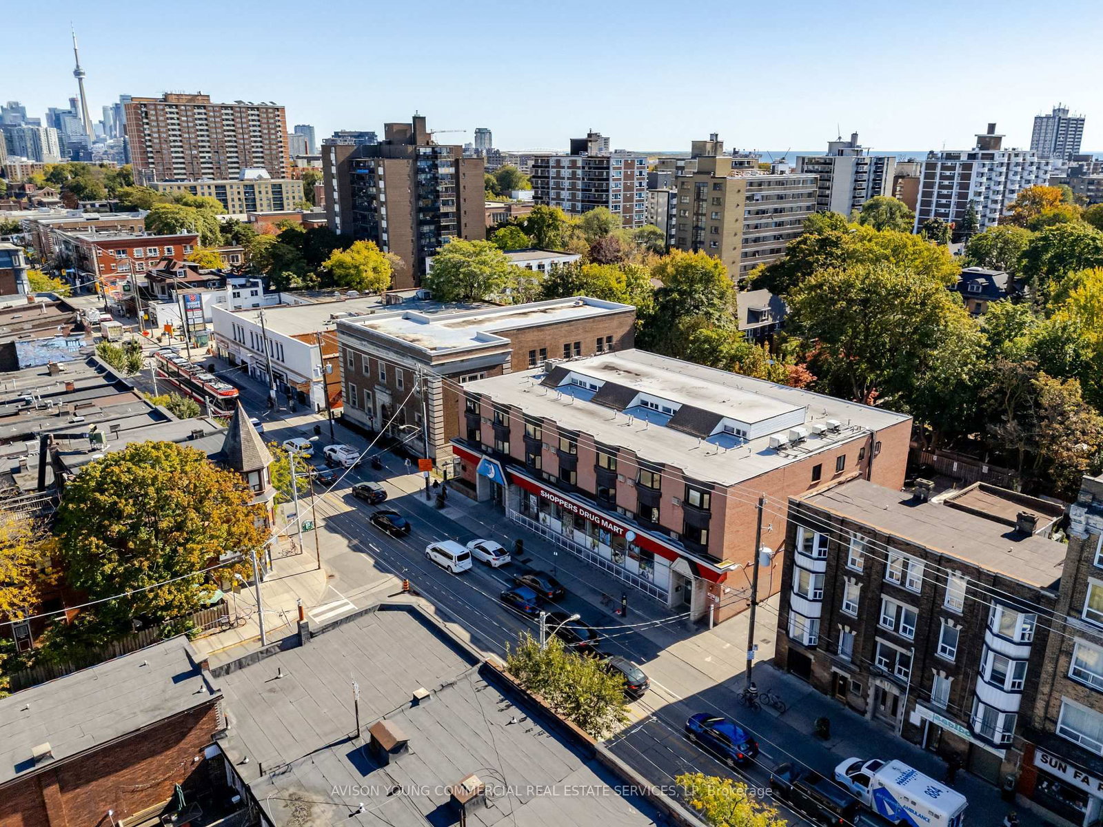 1473 Queen Street W - Photo 2