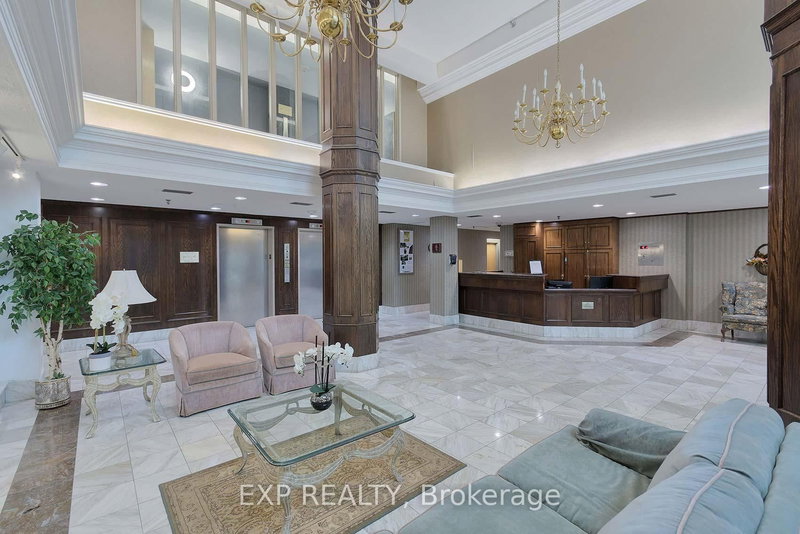 703 - 330 Mill St S, Brampton, L6Y 3V3 | Image 3