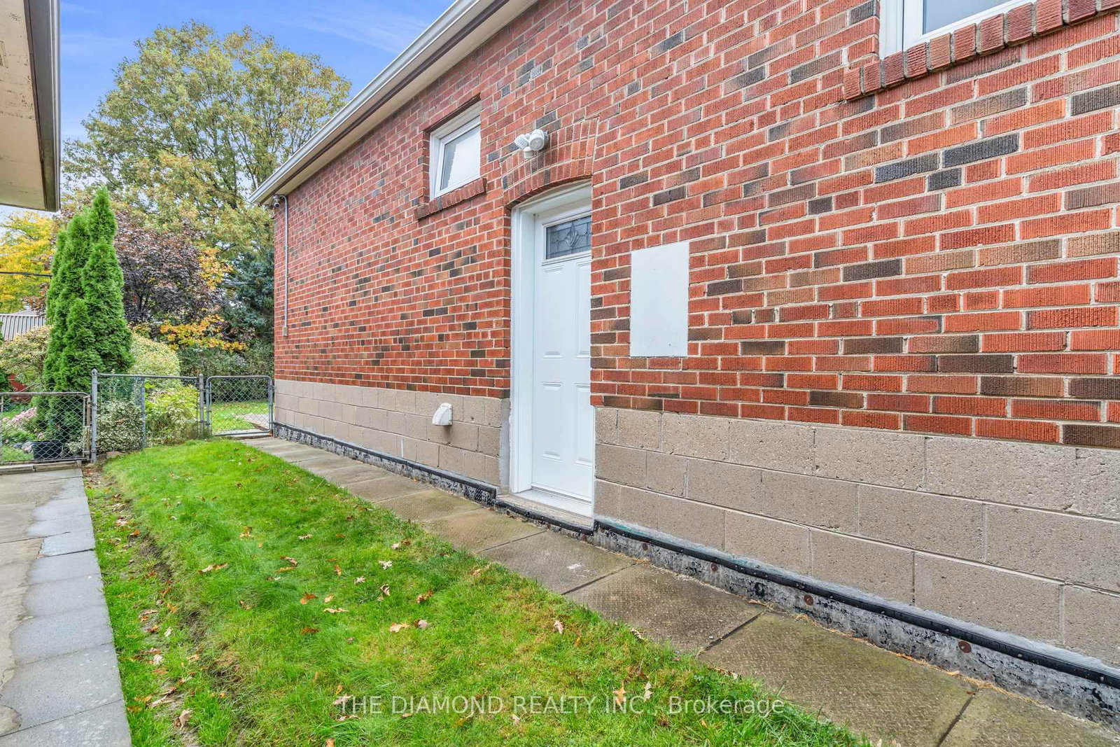 Listing Image 47