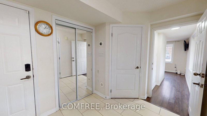 49 Golden Springs Dr, Brampton, L7A 0C7 | Image 3