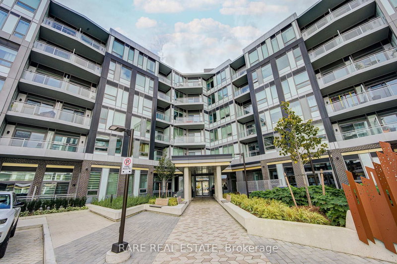 224 - 2501 Saw Whet Blvd, Oakville, L6M 5N2 | Image 2