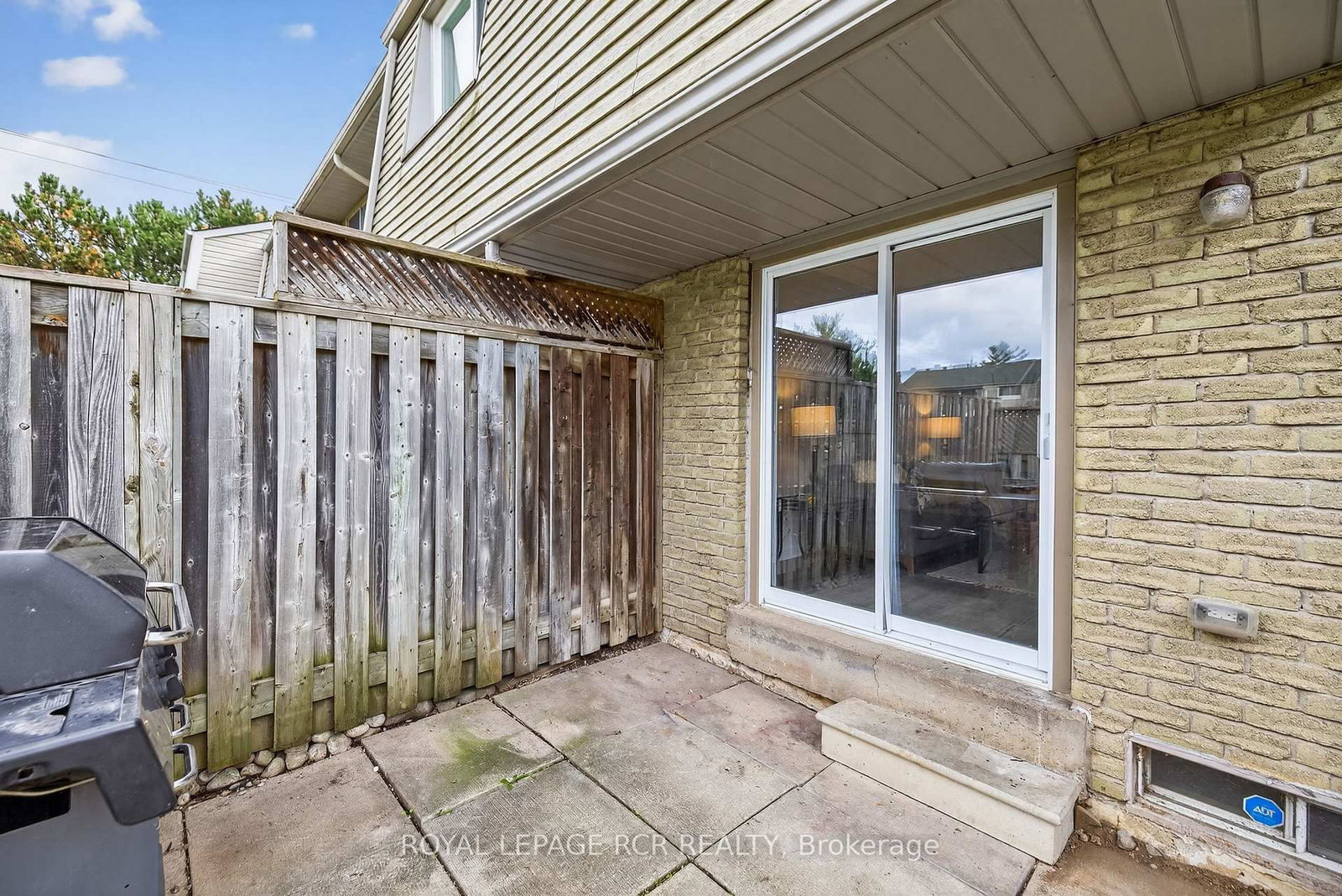 Listing Image 32