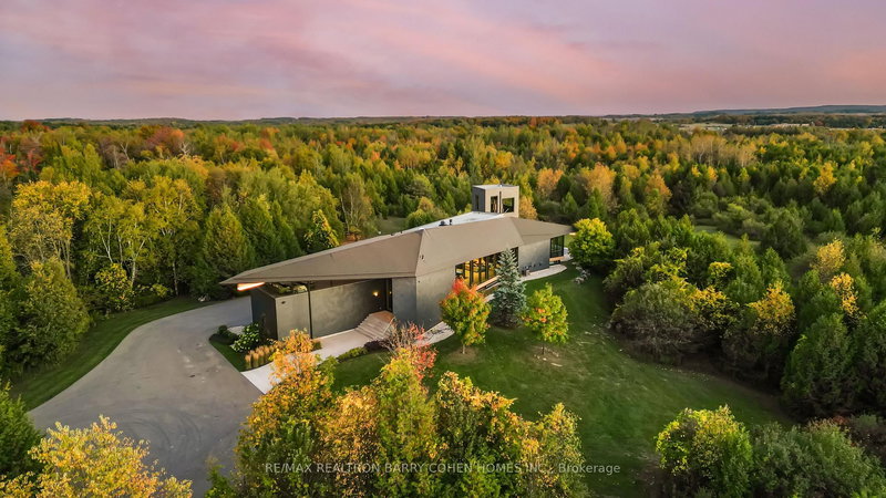 18754 Heart Lake Rd, Caledon, L7K 1Z7 | Image 3