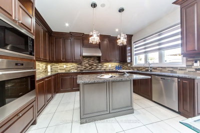 37 Royal Brampton,ON L6X 0Z8 — Photo 10
