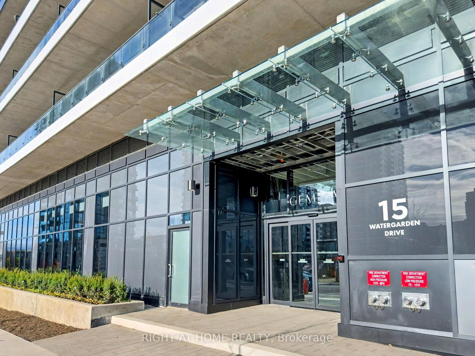 15 watergarden Drive, Unit 3203 - Photo 16