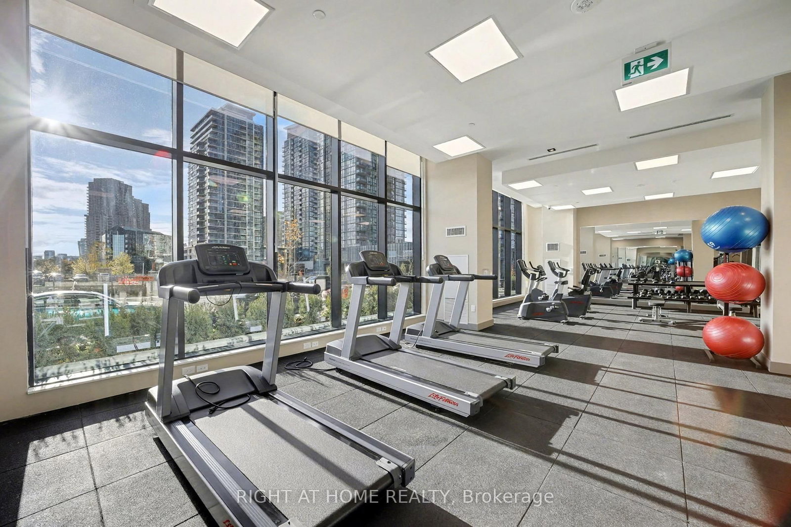 15 watergarden Drive, Unit 3203 - Photo 19