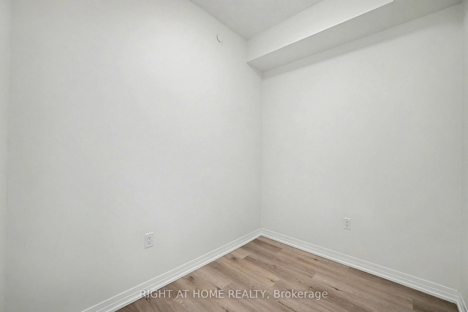 15 watergarden Drive, Unit 3203 - Photo 22