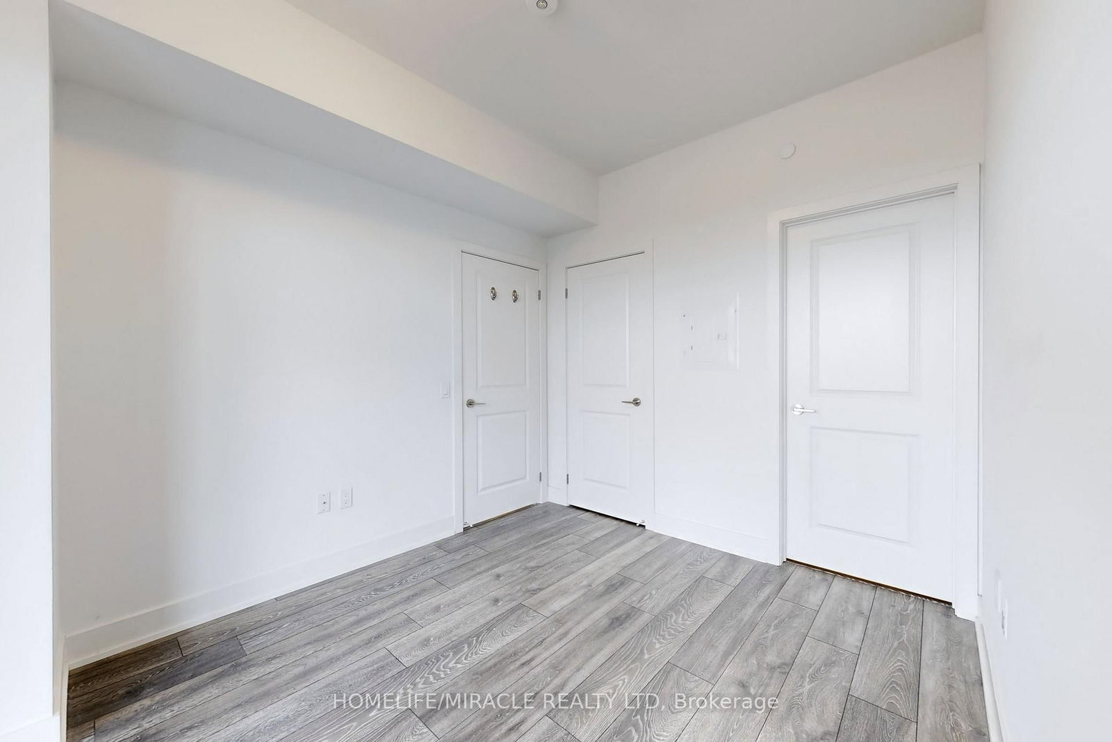 Condo for sale at 1106-1050 Main Street, Milton, Ontario, L9T 9M3 - Dempsey - MLS: W12483122