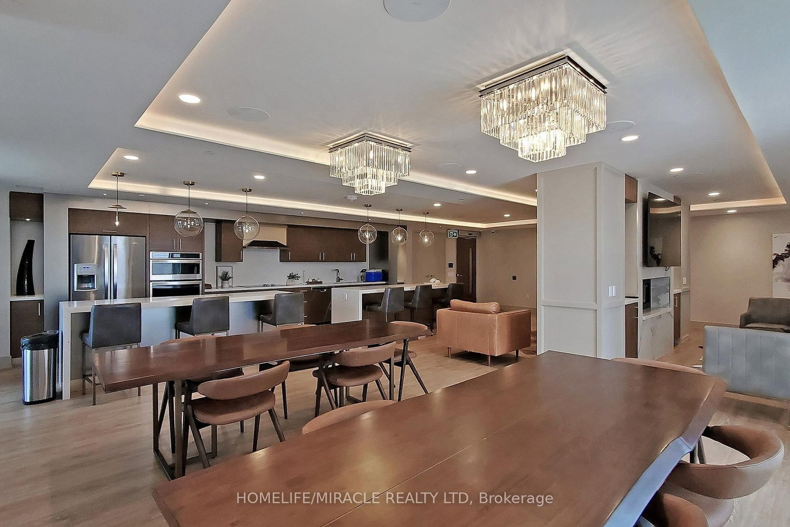 Condo for sale at 1106-1050 Main Street, Milton, Ontario, L9T 9M3 - Dempsey - MLS: W12483122