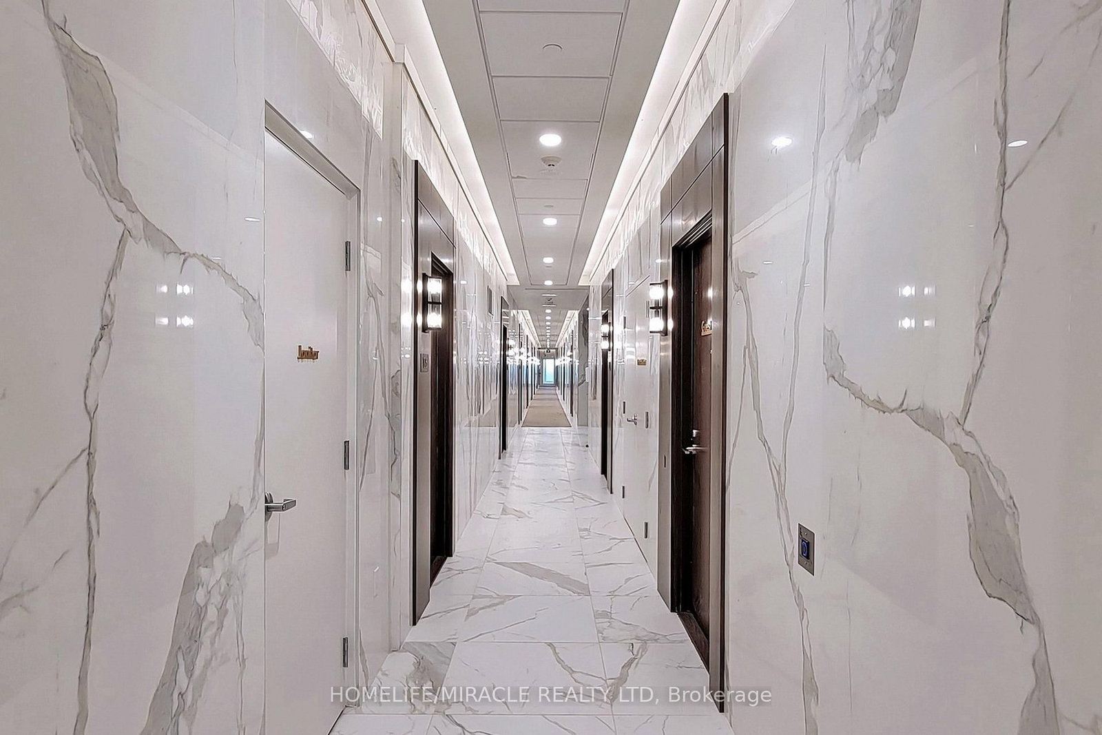 Condo for sale at 1106-1050 Main Street, Milton, Ontario, L9T 9M3 - Dempsey - MLS: W12483122