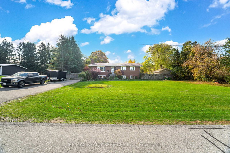 32 Caledon St, Caledon, L7K 0E2 | Image 2