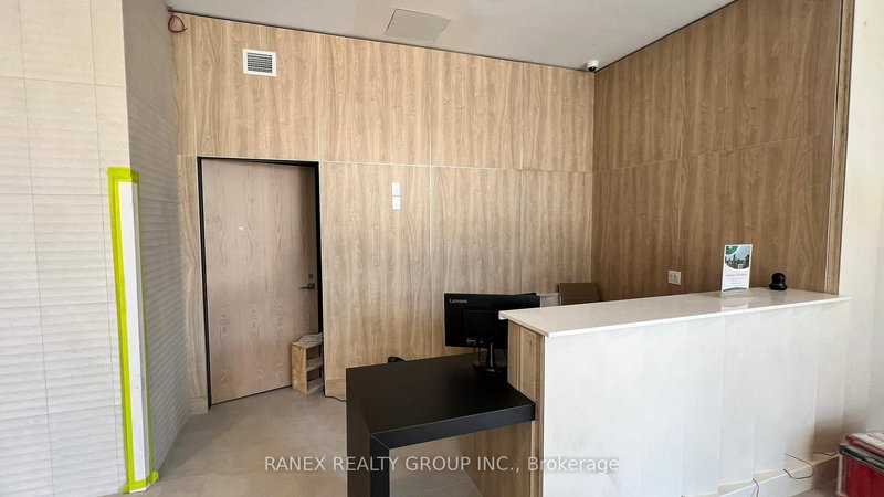 206 - 500 Plains Rd E, Burlington, L7T 2E1 | Image 3