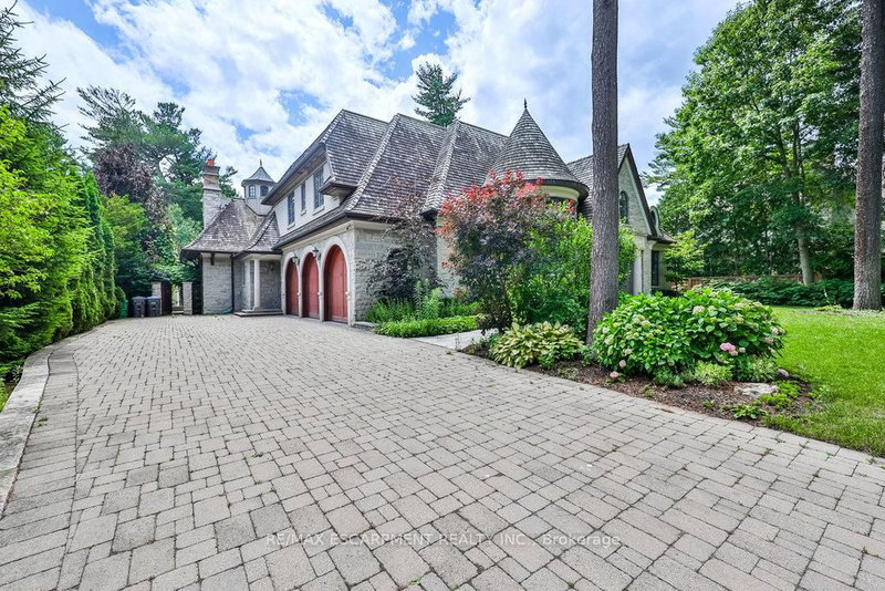 1476 Carmen Dr, Mississauga, L5G 3Z1 | Image 3