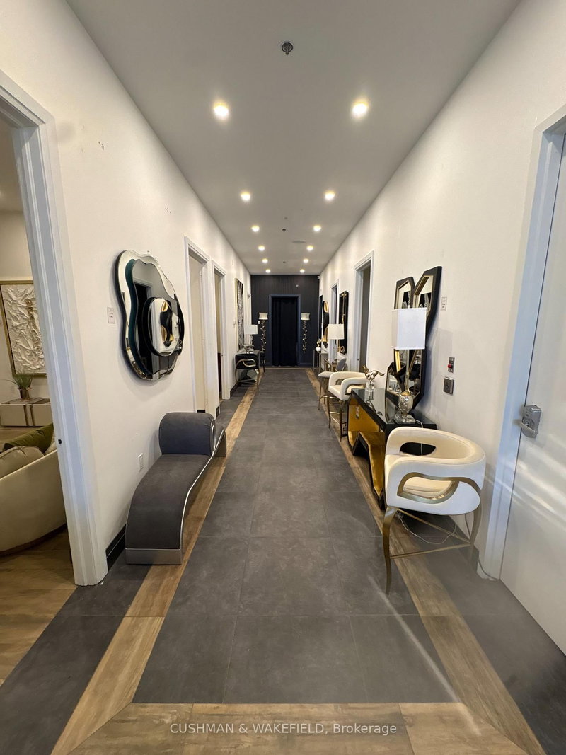 2 - 77 Samor Rd, Toronto, M6A 1J2 | Image 3