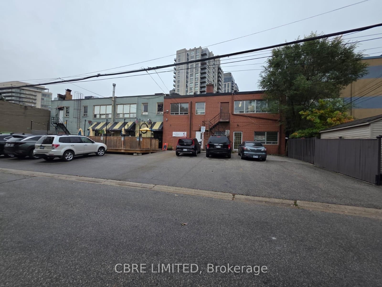 5140* Dundas Street W - Photo 11