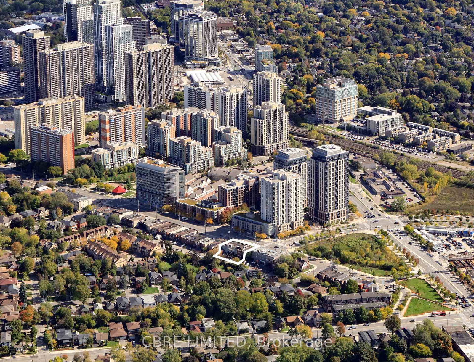 5140* Dundas Street W - Photo 12