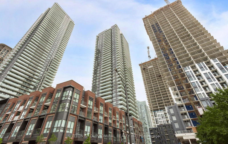 2807 - 4130 Parkside Village Dr, Mississauga, L5B 3M8 | Image 2