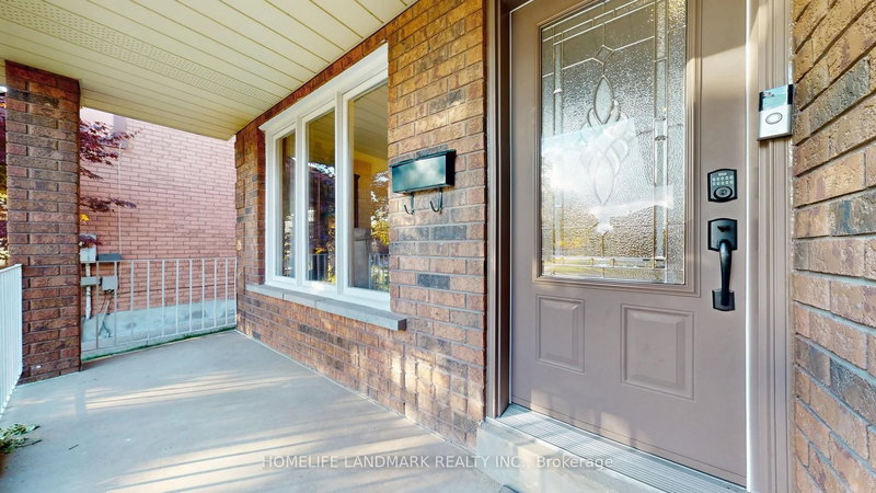 4497 Longmoor Rd, Mississauga, L5M 4H6 | Image 2