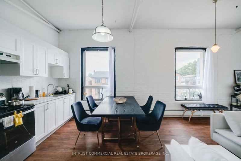 1463 Davenport Rd, Toronto, M6H 2H6 | Image 2