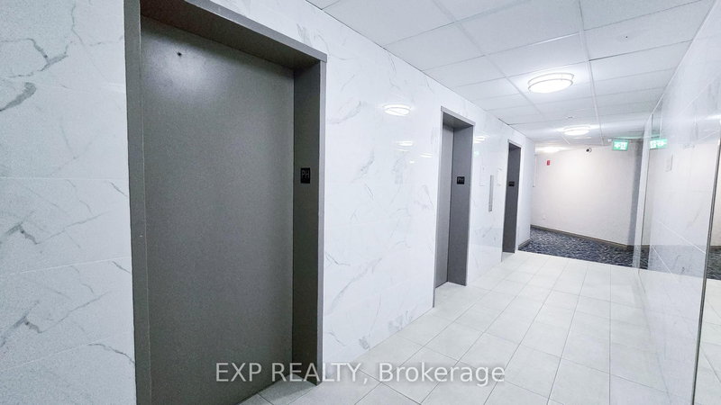 PH10 - 234 Albion Rd, Toronto, M9W 6A5 | Image 3