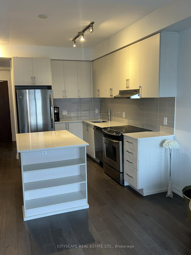 1503 - 2560 Eglinton Avenue