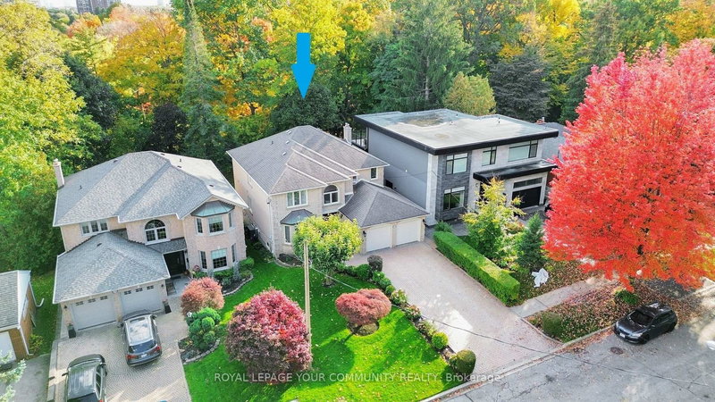 35 La Rush Dr, Toronto, M9P 1S8 | Image 2