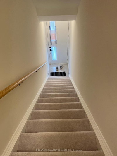 Unit 55 — 70 Knotsberry Circle — photo 3