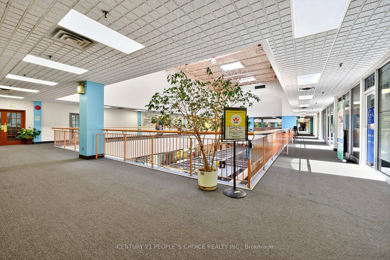 216 - 1550 S Gateway Rd, Mississauga, L4W 5G6 | Image 3