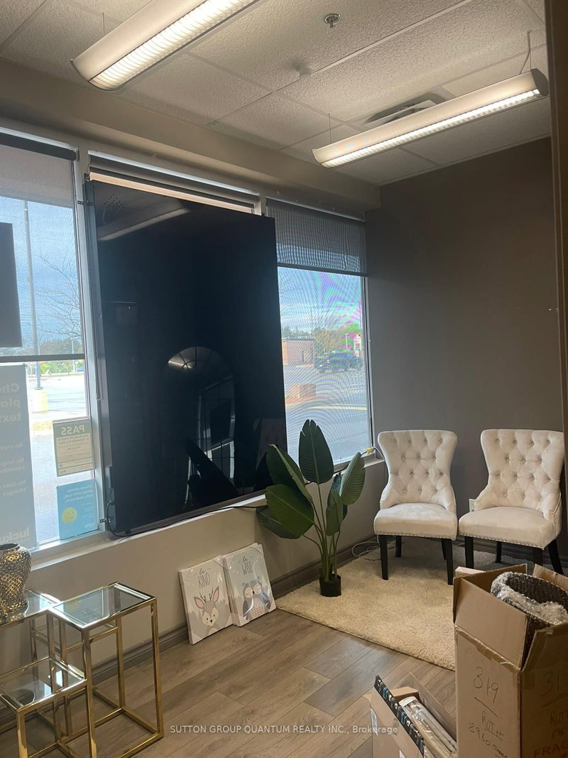 Unit 10 - 1 QUEENSGATE Blvd, Caledon, L7E 2X9 | Image 3