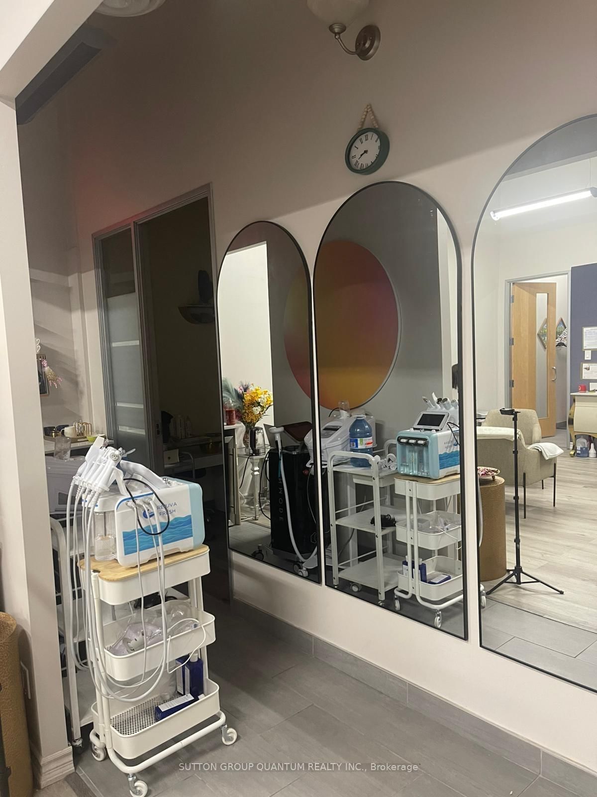 1 QUEENSGATE Boulevard, Unit Unit 10 - Photo 4