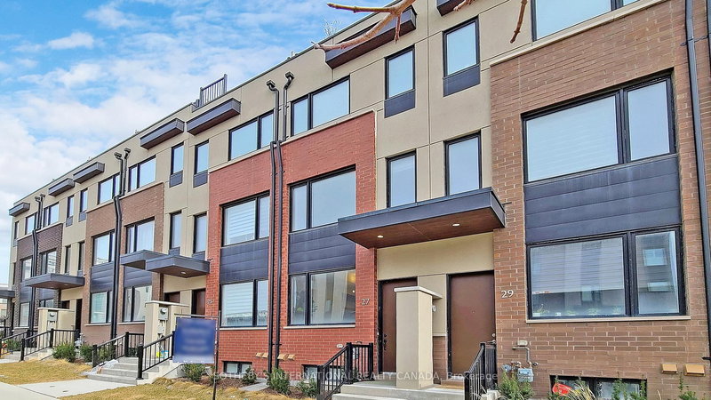 27 Thomas Mulholland Dr, Toronto, M3K 0A8 | Image 3