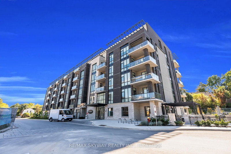 105 - 42 Mill St, Halton Hills, L7G 0P9 | Image 2