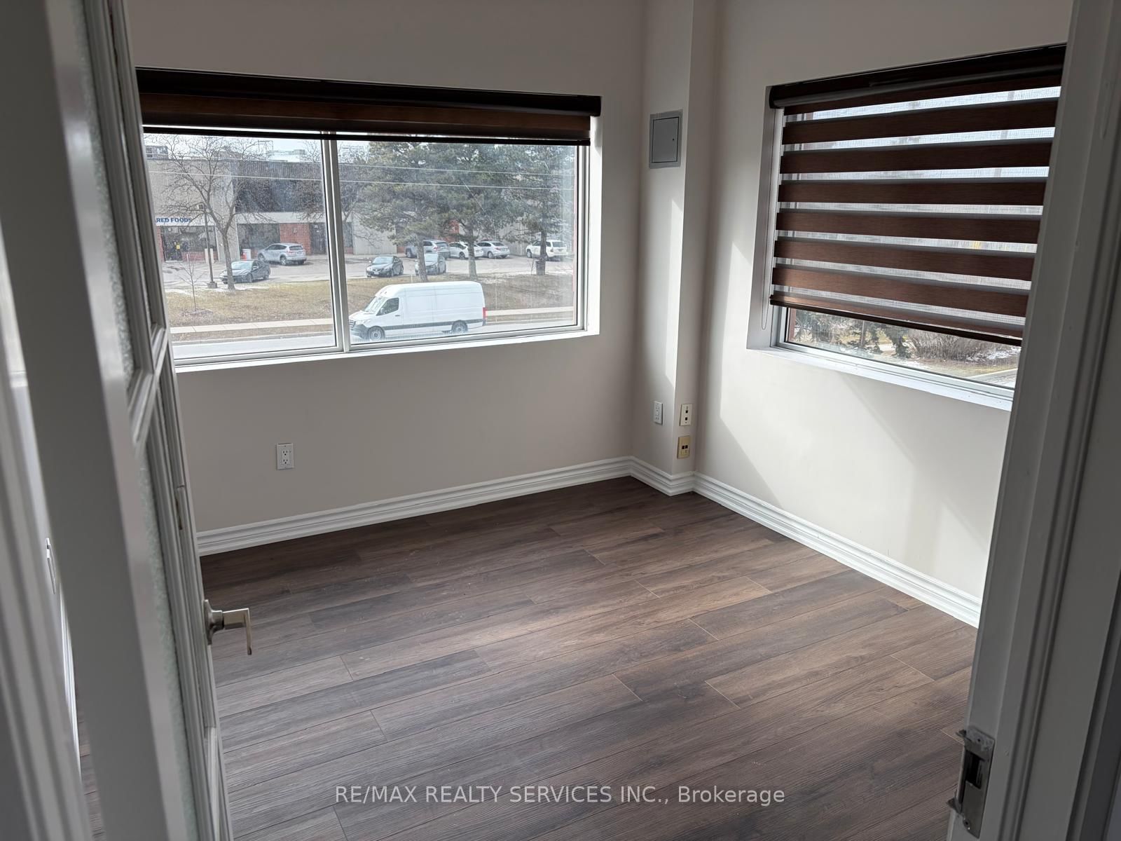 19 Woodbine Downs Boulevard, Unit 216 - Photo 6