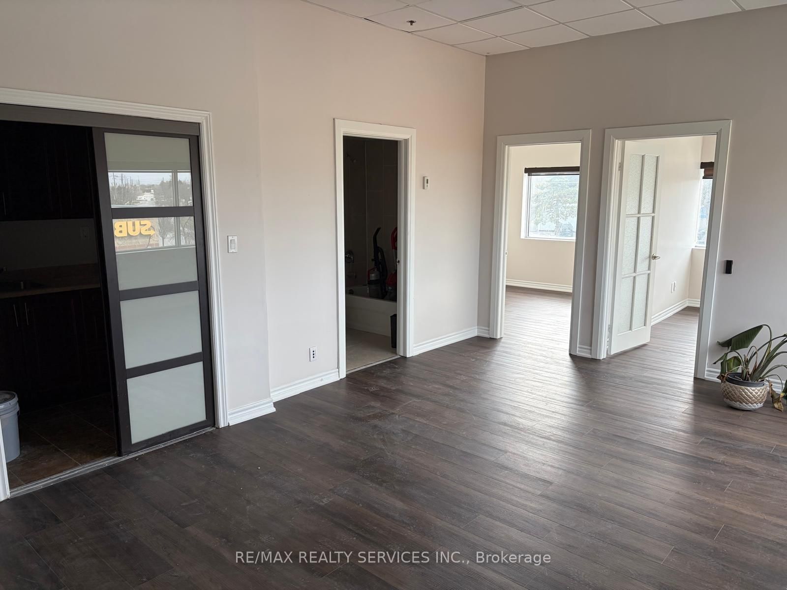 19 Woodbine Downs Boulevard, Unit 216 - Photo 7