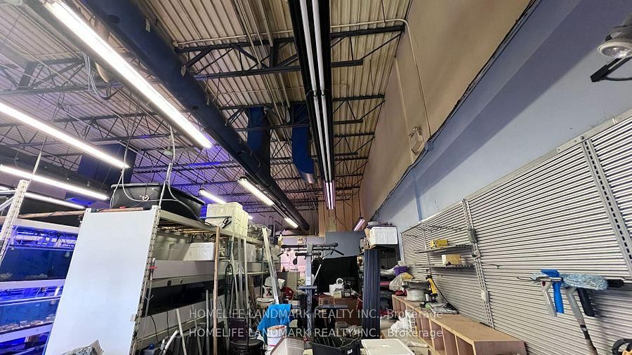 888 Dundas Street E, Unit E11 - Photo 4