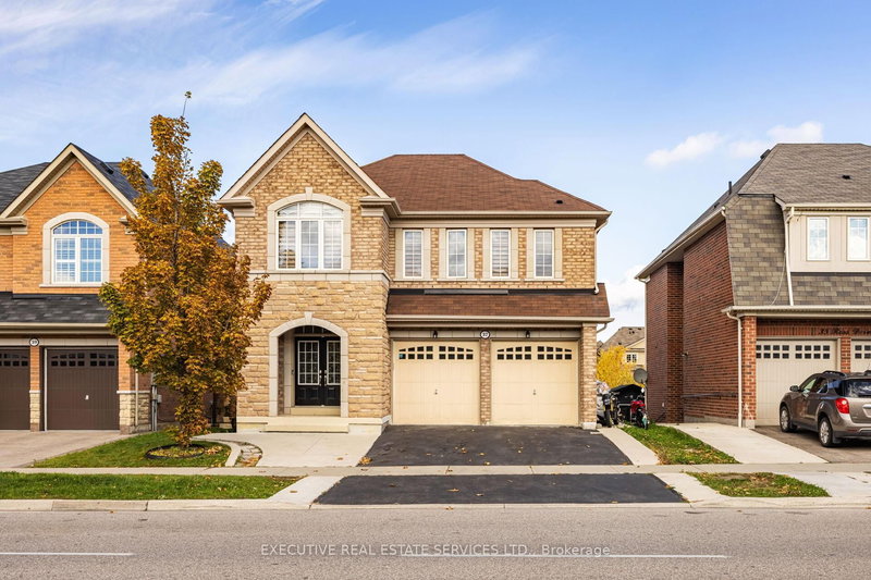 37 Ross Dr, Brampton, L6R 3S7 | Image 2