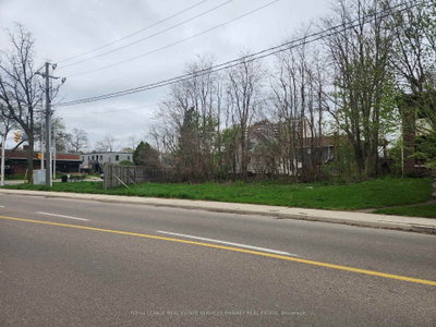 685 Brant Street — photo 2