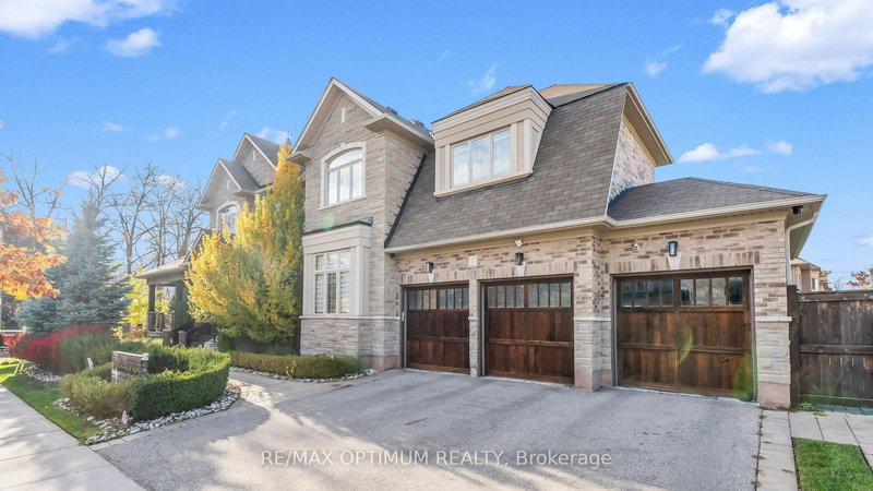 2 Berkwood Hllw, Brampton, L6Y 0G8 | Image 3