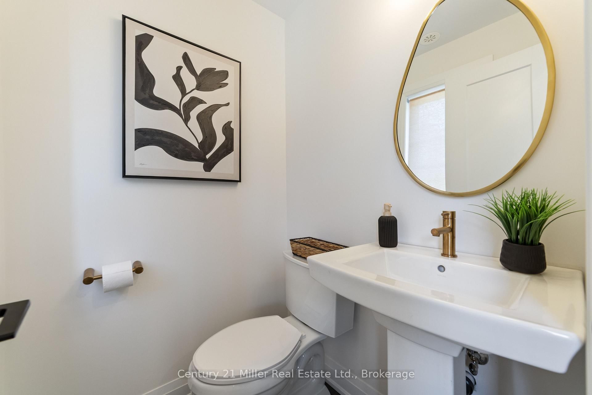 2150 Trafalgar Road, Unit 52